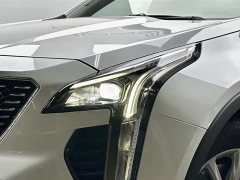 Cadillac XT4 2022 28T FWD Luxury - ფოტო 8