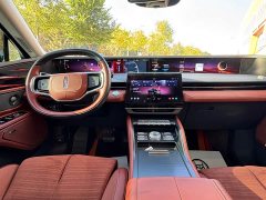 Lincoln Explorer 2023 2.0T AWD Intelligent Hybrid Edition - ფოტო 9