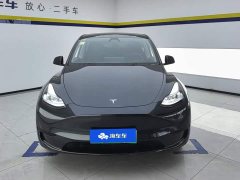 Tesla Model Y Rear-Wheel Drive - ფოტო 2