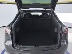 Tesla Model Y Rear-Wheel Drive - ფოტო 4