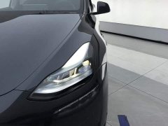 Tesla Model Y Rear-Wheel Drive - ფოტო 5