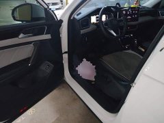 Volkswagen Taos Popular Edition 300TSI - ფოტო 17