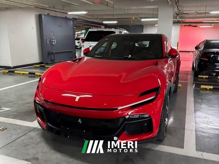 Ferrari Purosangue 6.5L V12