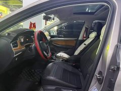 Volkswagen Bora 200TSI DSG Comfort Edition - ფოტო 3