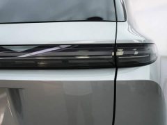 Li Auto L9 Pro - ფოტო 13