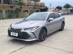 Toyota Avalon 2.0L XLE Premium Edition - ფოტო 2