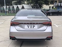 Toyota Avalon 2.0L XLE Premium Edition - ფოტო 6