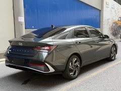 Hyundai Elantra 2023 1.5L CVT GLX Elite - ფოტო 4