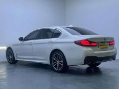 BMW 5 Series Facelift 525Li M Sport Package - ფოტო 4