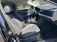 Volkswagen Passat 330TSI Starry Sky Elite - ფოტო 9