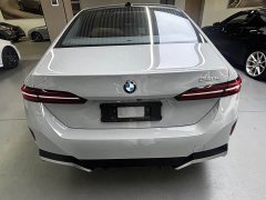 BMW 5 Series 530Li Luxury M Sport Package - ფოტო 16