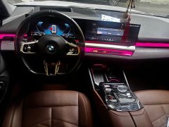BMW 5 Series 530Li Luxury M Sport Package - ფოტო 5