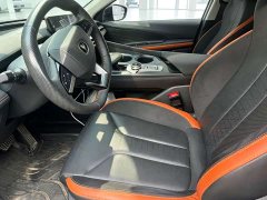 Changan UNI-V 2.0T Sharp Speed Edition - ფოტო 6