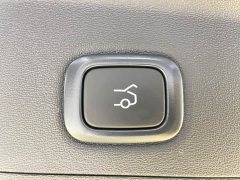 NIO ES8 Six-Seat Executive Signature Edition - ფოტო 19