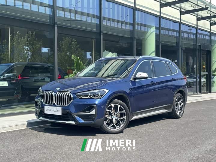 BMW X1 sDrive20Li Premium Edition