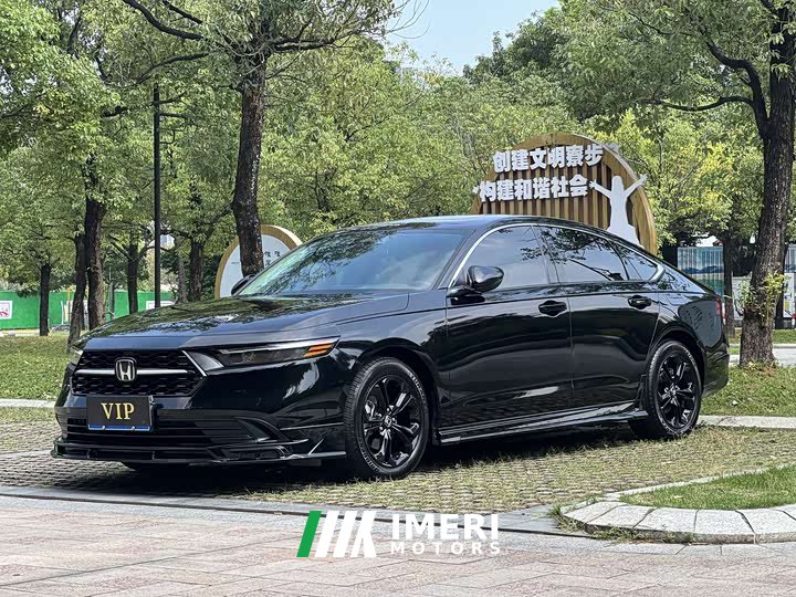 Honda Accord 260TURBO Luxury - ავტომობილი ჩინეთიდან