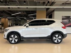 Volvo XC40 B3 Smart Remote Luxury Edition - ფოტო 3