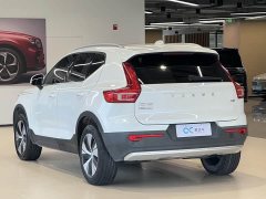 Volvo XC40 B3 Smart Remote Luxury Edition - ფოტო 5