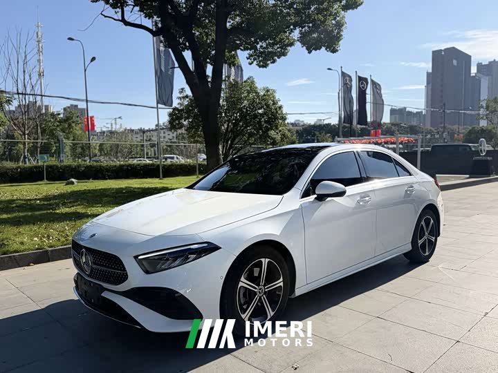 Mercedes-Benz A-Class A 200 L Fashion Edition - ავტომობილი ჩინეთიდან