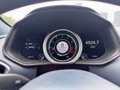 Aston Martin DB11 2019 4.0T V8 Coupe - ფოტო 18
