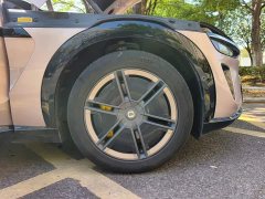 Xiaomi YU7 Four-Wheel Drive Pro - ფოტო 6