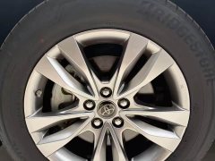 Toyota Sienna 2021 2.5L Hybrid Platinum Edition - ფოტო 11