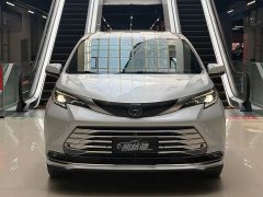 Toyota Sienna 2021 2.5L Hybrid Platinum Edition - ფოტო 2