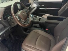 Toyota Sienna 2021 2.5L Hybrid Platinum Edition - ფოტო 4