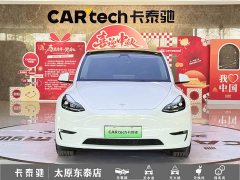 Tesla Model Y Performance All-Wheel Drive - ფოტო 2