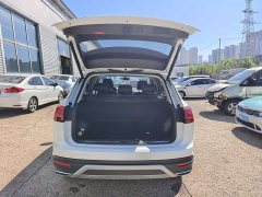 Volkswagen Taos 280TSI FWD Luxury Smart Connected Edition - ფოტო 14