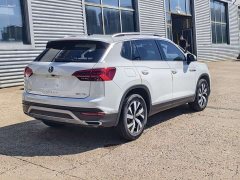 Volkswagen Taos 280TSI FWD Luxury Smart Connected Edition - ფოტო 20
