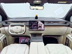 NIO ES9 102kWh Executive Island Signature Edition - ფოტო 19