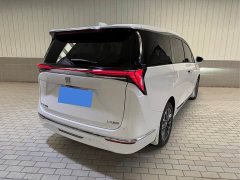 Buick GL8 Luzun Respect Edition - ფოტო 5