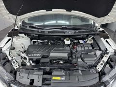 Nissan Qashqai 2.0L CVT Luxury - ფოტო 17