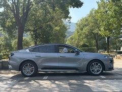 Ford Mondeo 2023 EcoBoost 245 Luxury - ფოტო 4