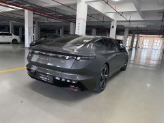 Lynk & Co Z10 95kWh 702km AWD Intelligent Driving Ultra - ფოტო 8