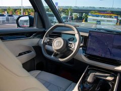 Zeekr 009 2024 Six-Seat Executive AWD 108kWh - ფოტო 18