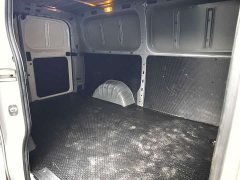 Dà Ná Dana V1 Short Wheelbase Low Roof (42kWh) - ფოტო 10