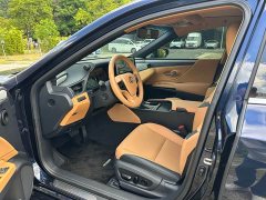 Lexus ES 200 Premium Edition - ფოტო 5