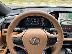 Lexus ES 200 Premium Edition - ფოტო 9