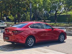 Mazda3 Axela 1.5L Automatic Quality Beauty Edition - ფოტო 4