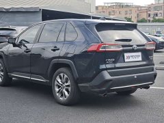 Toyota Wildlander 2.5L E-CVTAWDLuxury Edition - ფოტო 5