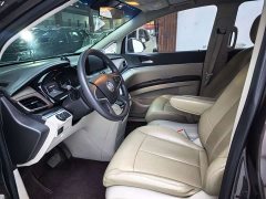 Buick GL8 2023 Land Business Class Comfort Edition - ფოტო 4