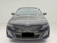 BMW 5 Series 530Li Premier M Sport Package - ფოტო 2