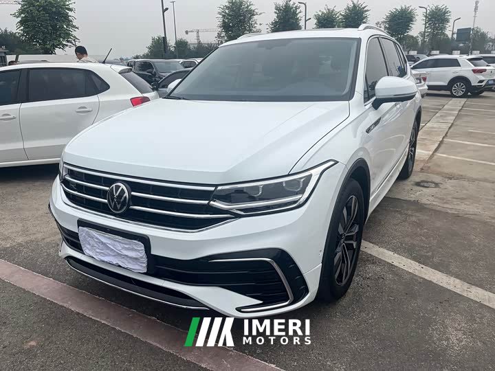 Volkswagen Tiguan L 330TSI Automatic FWD R-Line Comfort Edition