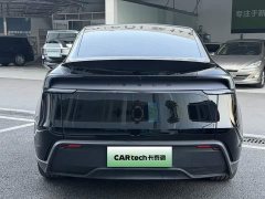 Tesla Model Y Rear-Wheel Drive - ფოტო 11