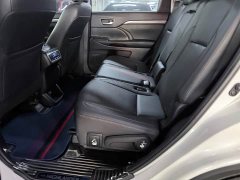Toyota Highlander 2.0T AWD Premium 7-Seater - ფოტო 11