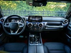 Beijing Jeep BJ40 2020 2.0T Automatic Four-wheel Drive Urban Hunter Edition Swordsman Type - ფოტო 9