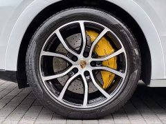 Porsche Cayenne 3.0T Platinum Edition - ფოტო 11
