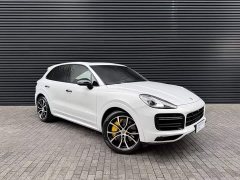 Porsche Cayenne 3.0T Platinum Edition - ფოტო 2